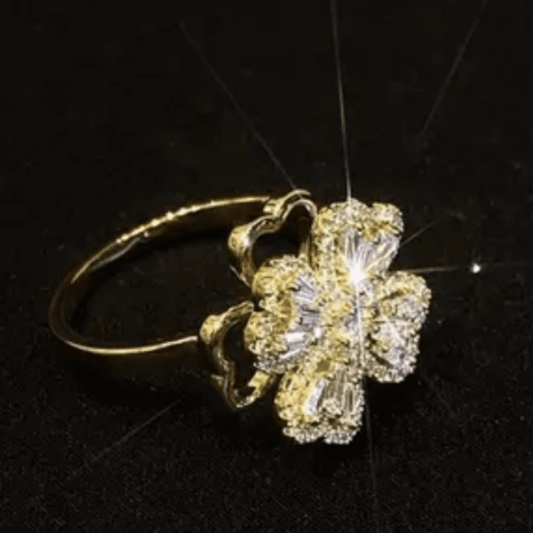 Rotating Flower🌸 Ring